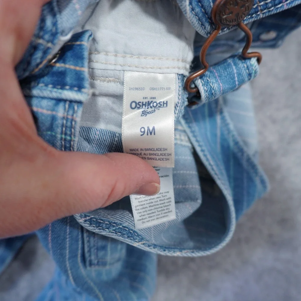 OshKosh B'gosh Baby Denim Overalls Blue Pinstripe 9M Playtime Cute Adorable